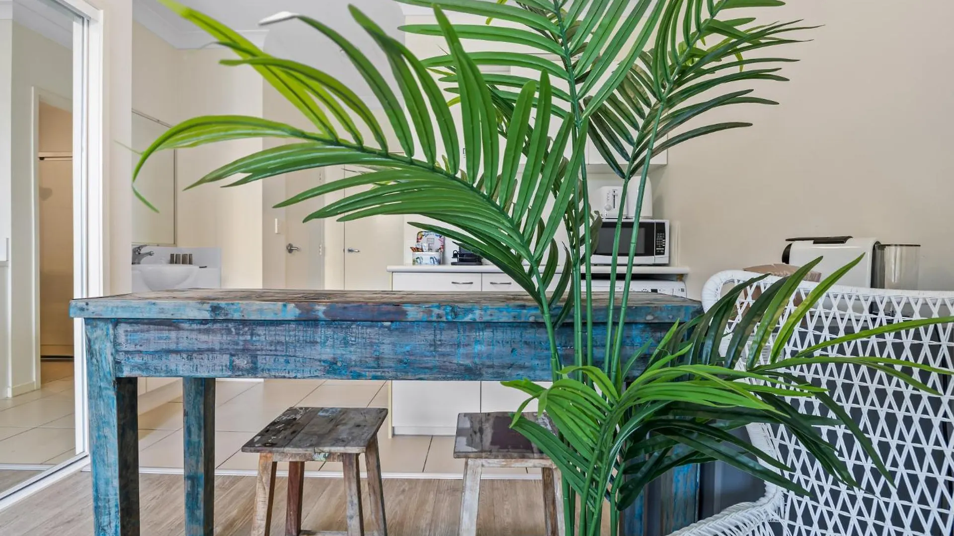 Comfy Studio Apartment In Marcoola Beach