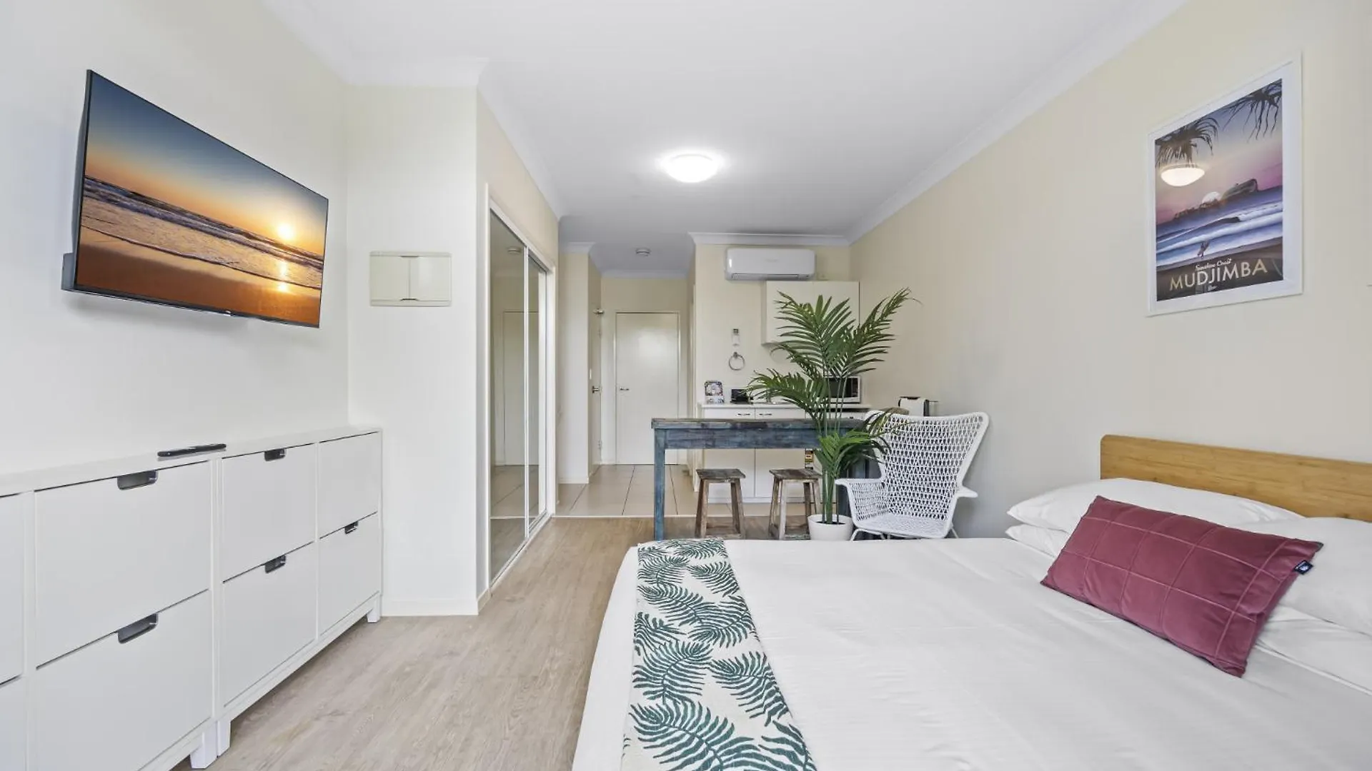 Comfy Studio Apartment In Marcoola Beach